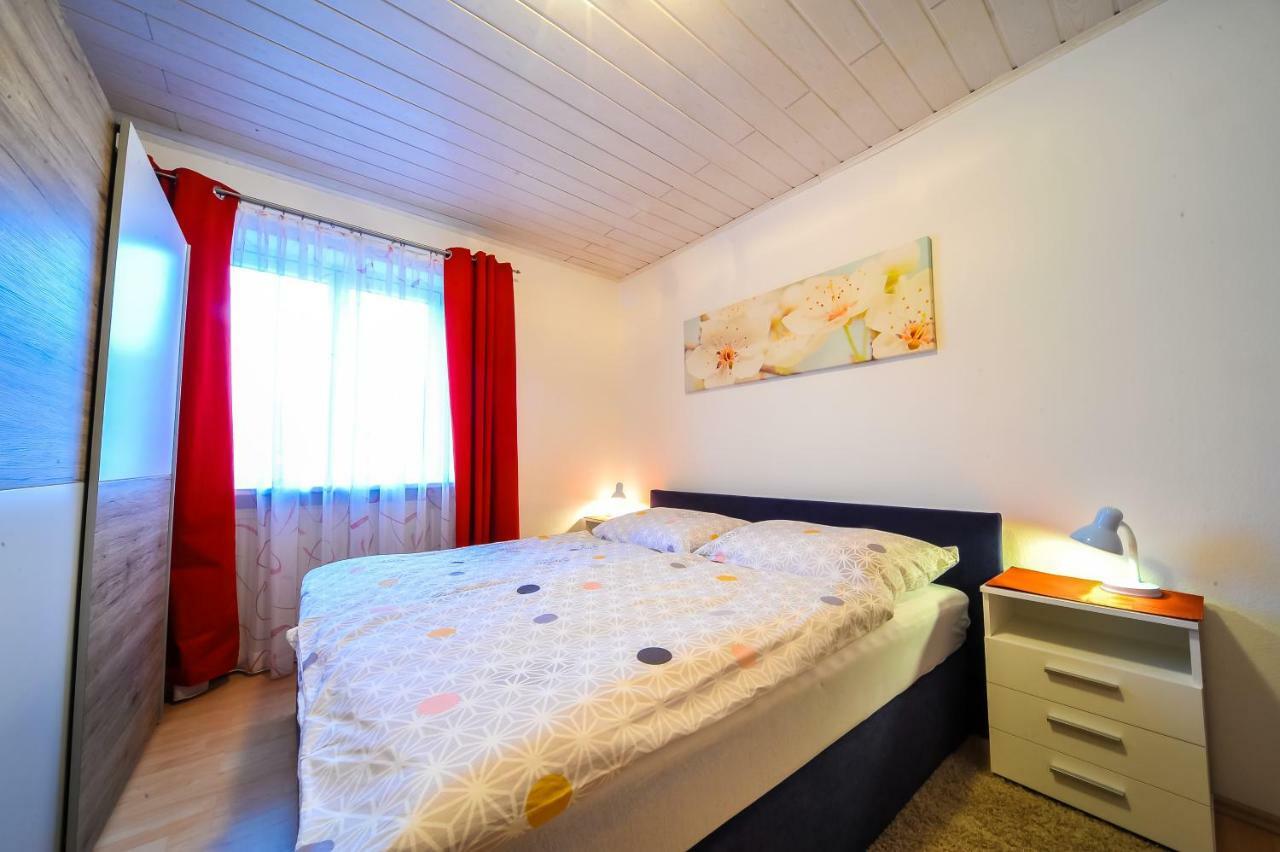 Privatzimmer Haus Erika Sankt Peter-Freienstein Eksteriør bilde