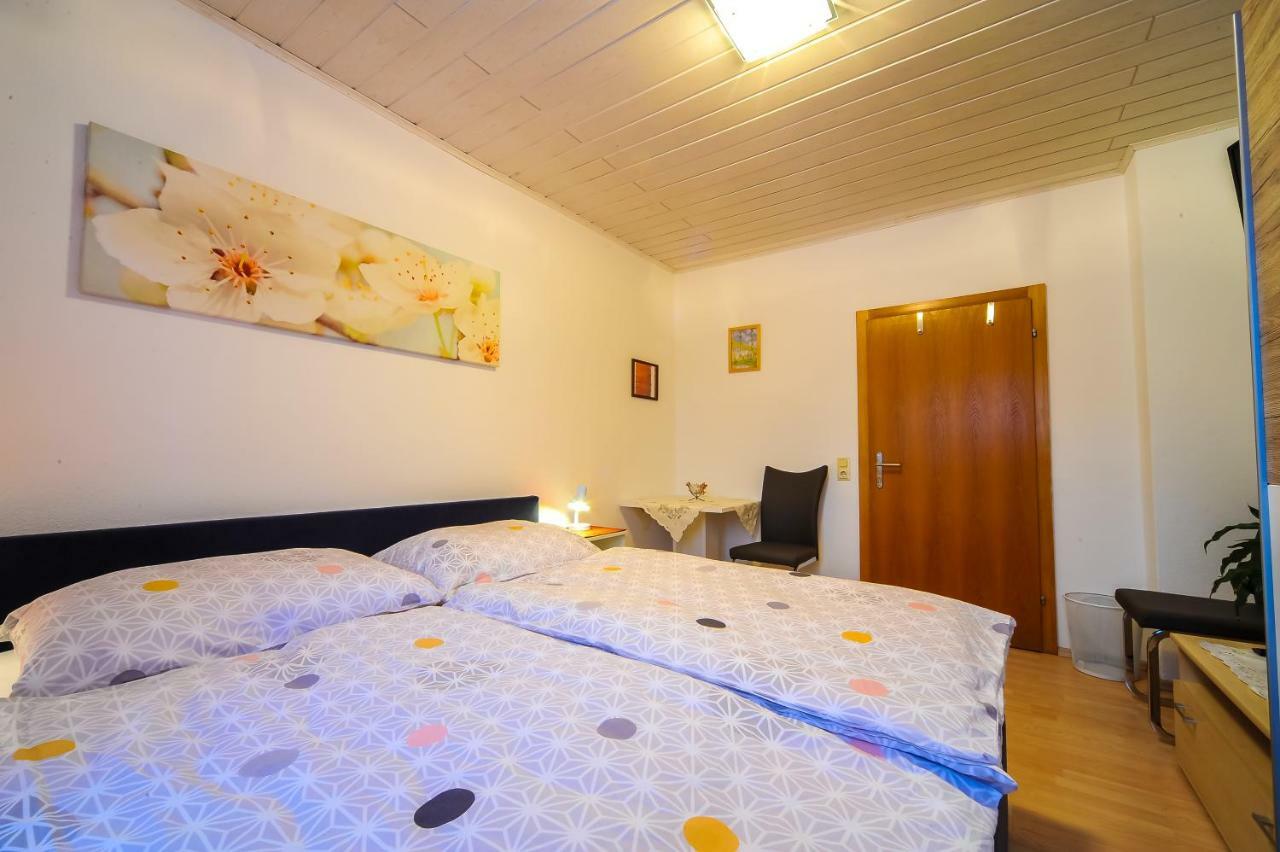 Privatzimmer Haus Erika Sankt Peter-Freienstein Eksteriør bilde
